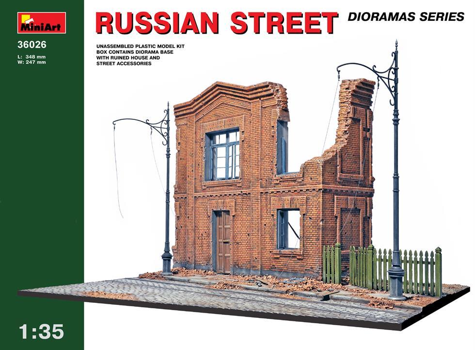 Miniart 1:35 Russian Street